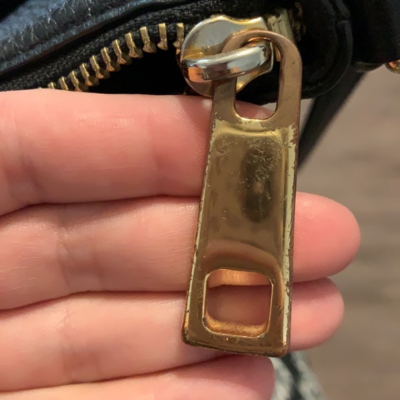 Marc Jacobs black side bag - Picture 3 of 5